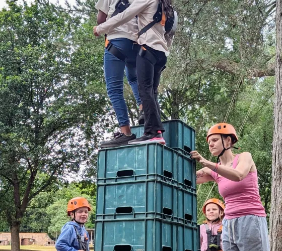 Crate Stacking